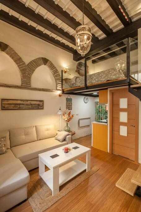 Monkeys Apartments El Arenal Santas Patronas 塞维利亚 外观 照片
